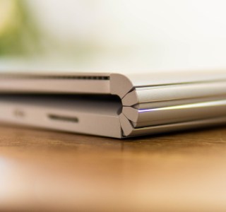 Surface Book 4 : Microsoft planche sur un nouveau châssis avec écran à bascule
