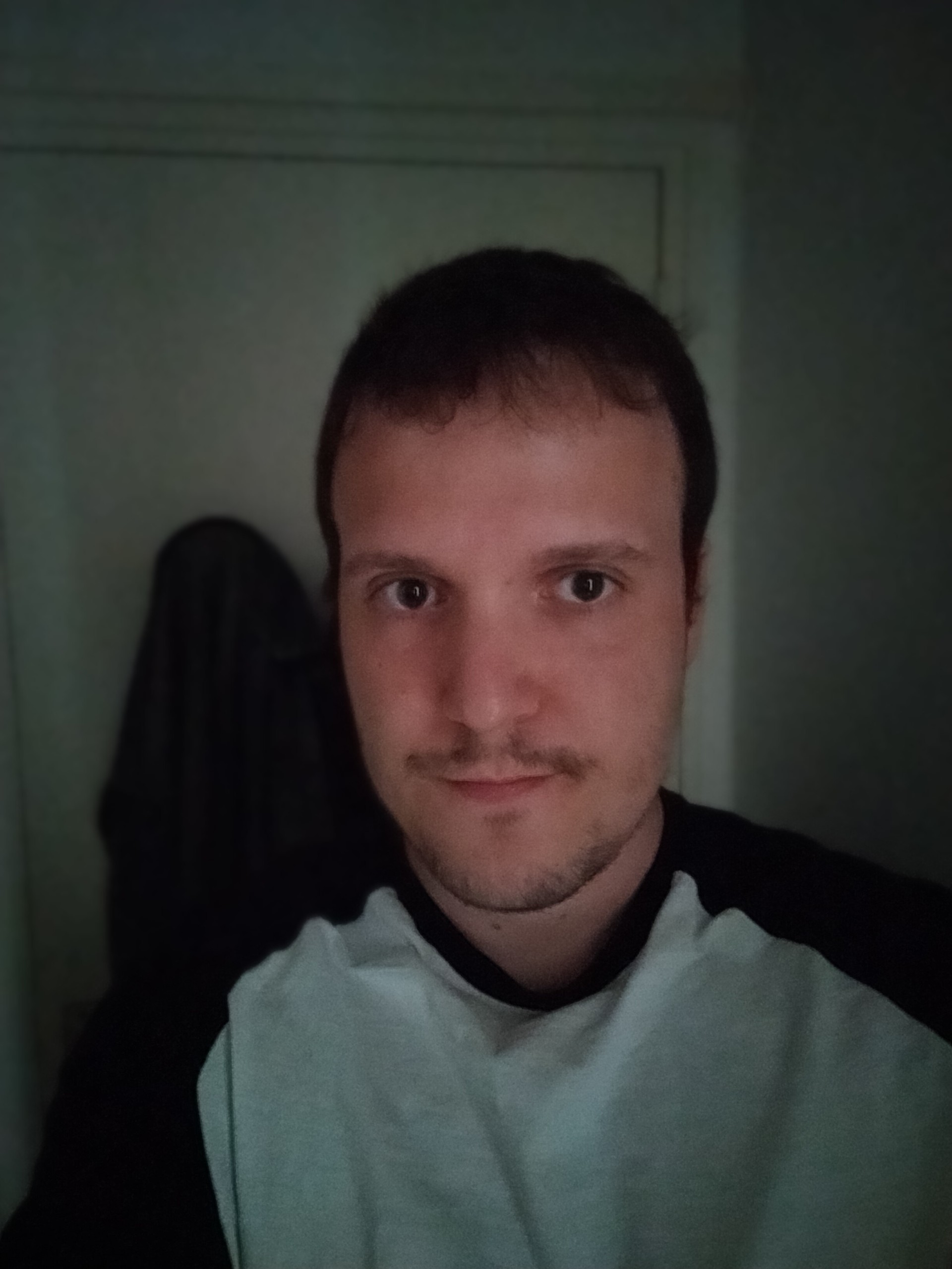 Selfie du Oppo A72 en mode portrait