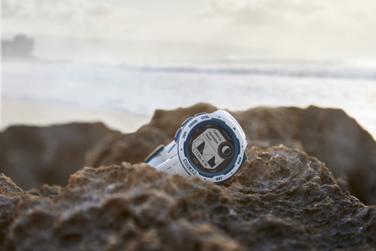 La montre Garmin Instinct Solar Surf Edition