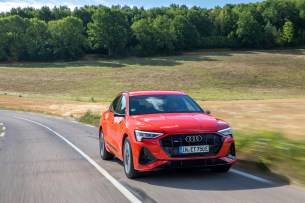 L'Audi e-tron Sportback en action // Source : Étienne Rovillé pour Audi France