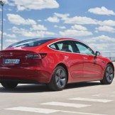 Essai de la Tesla Model 3 (2020) : on l’adore malgré ses défauts
