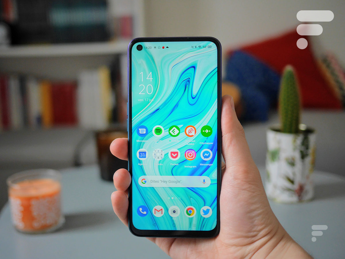 La face avant du Oppo A72