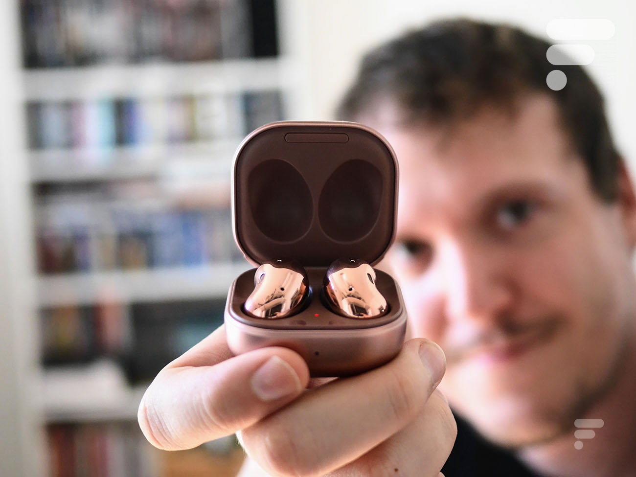 La forme originale des Samsung Galaxy Buds Live