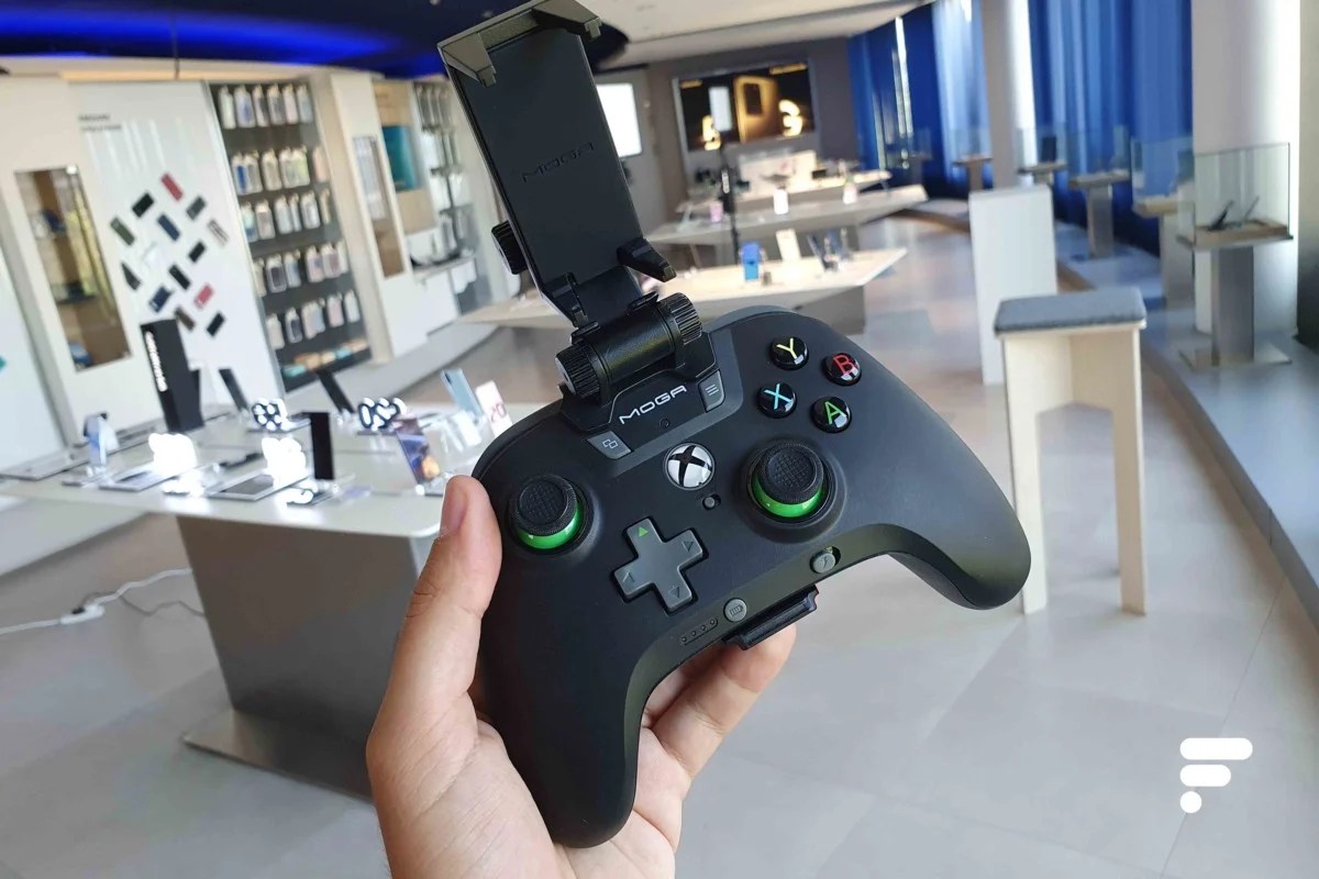 La manette Moga des Galaxy Note 20