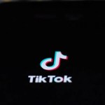 Le logo de l'application TikTok // Source : Solen Feyissa sur Flickr