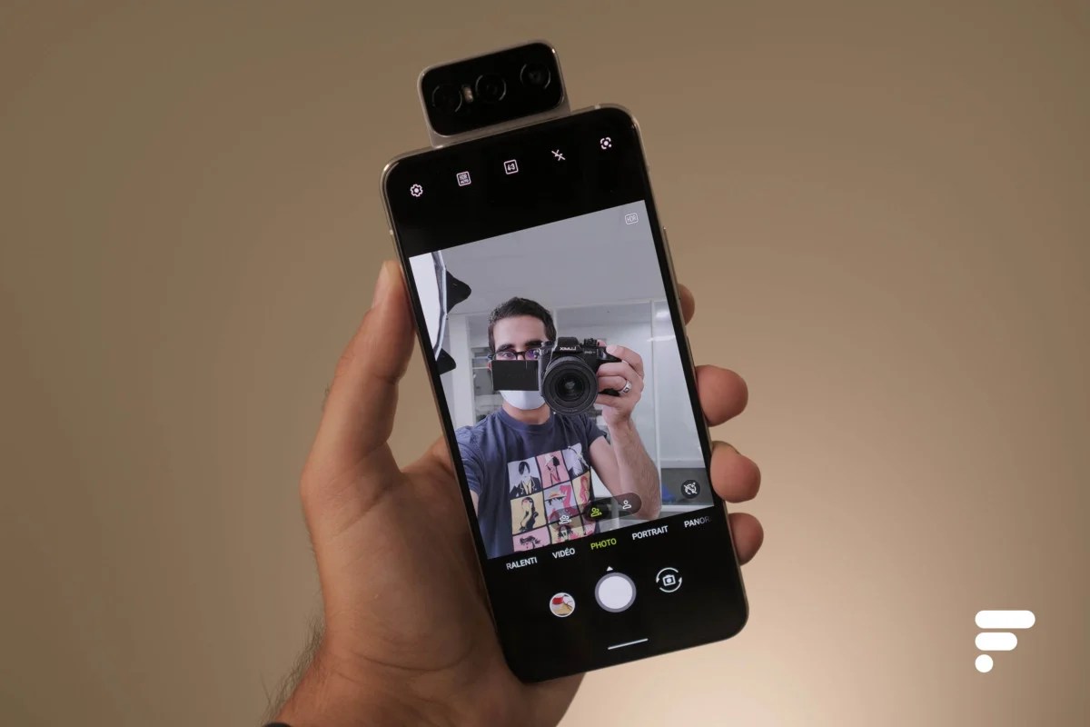 Un selfie avec l'Asus Zenfone 7 Pro // Source : Frandroid