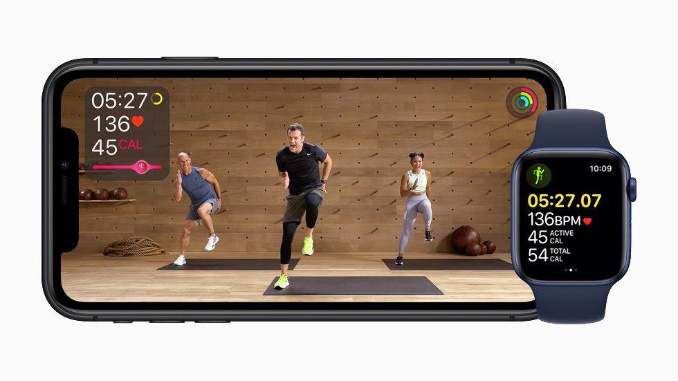Apple_fitness-plus-iphone11-apple-watch-series-6_09152020_big.jpg.large