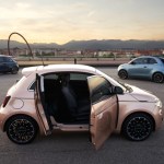 Fiat 500 électrique 3+1 : ce nouveau modèle profite d’une porte antagoniste très pratique