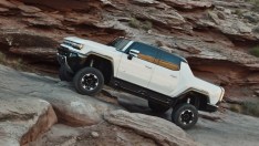 GMC-Hummer-EV-8