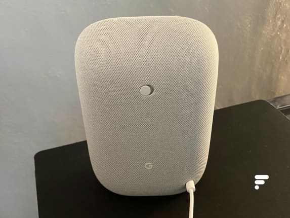 Google Nest Audio // Source : Frandroid