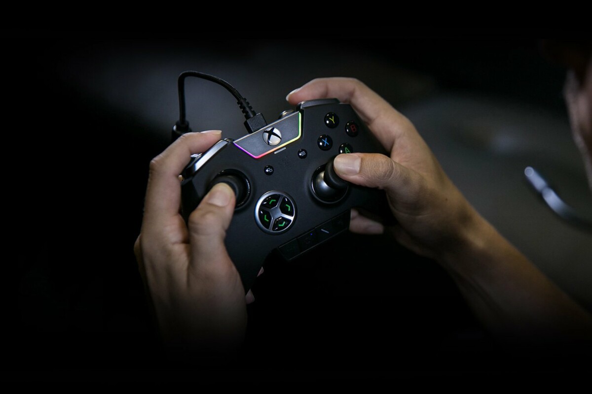 Manette Razer