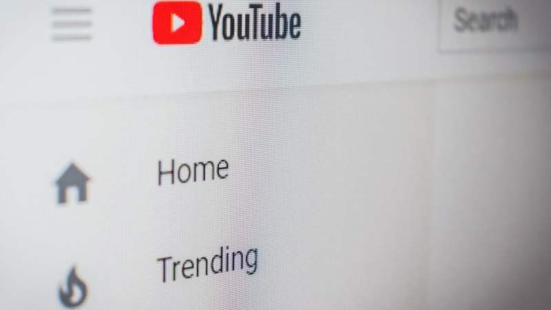 YouTube bride son site mobile pour vous forcer à prendre un abonnement Premium