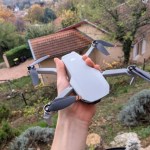 Le drone DJI Mini 2 qui filme en 4K est en promotion, avec des accessoires en prime