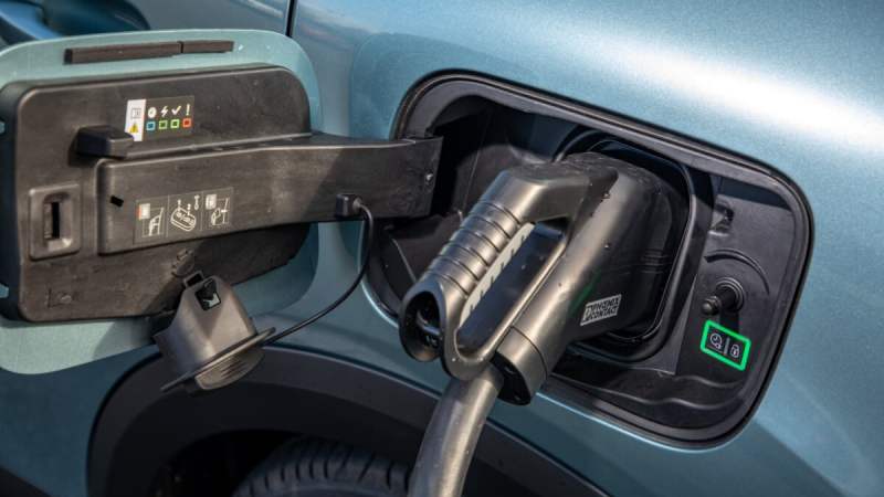 Comment choisir son offre d’électricité pour recharger sa voiture électrique à domicile ?