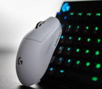 Elle n'a rien d'une gravure de mode, mais la Logitech G Pro X Superlight est la souris la plus légère du marché // Source : Logitech