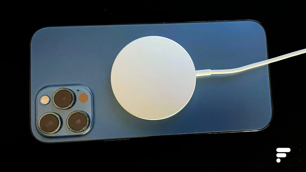magsafe-iphone-12-pro-max