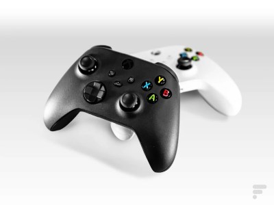 La nouvelle manette Xbox Wireless Controller // Source : Arnaud Gelineau - Frandroid