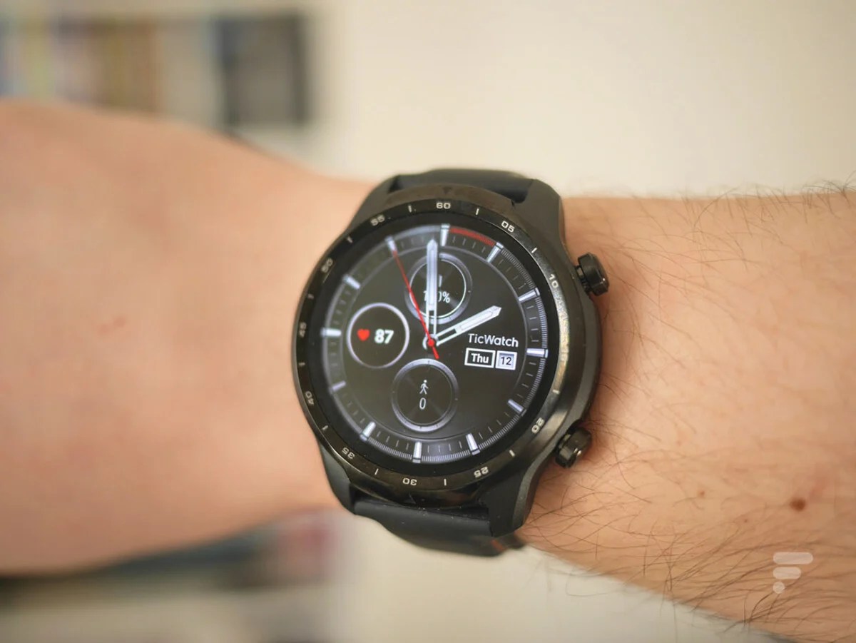 L'orologio TicWatch Pro 3 sotto Wear OS // Fonte: Frandroid