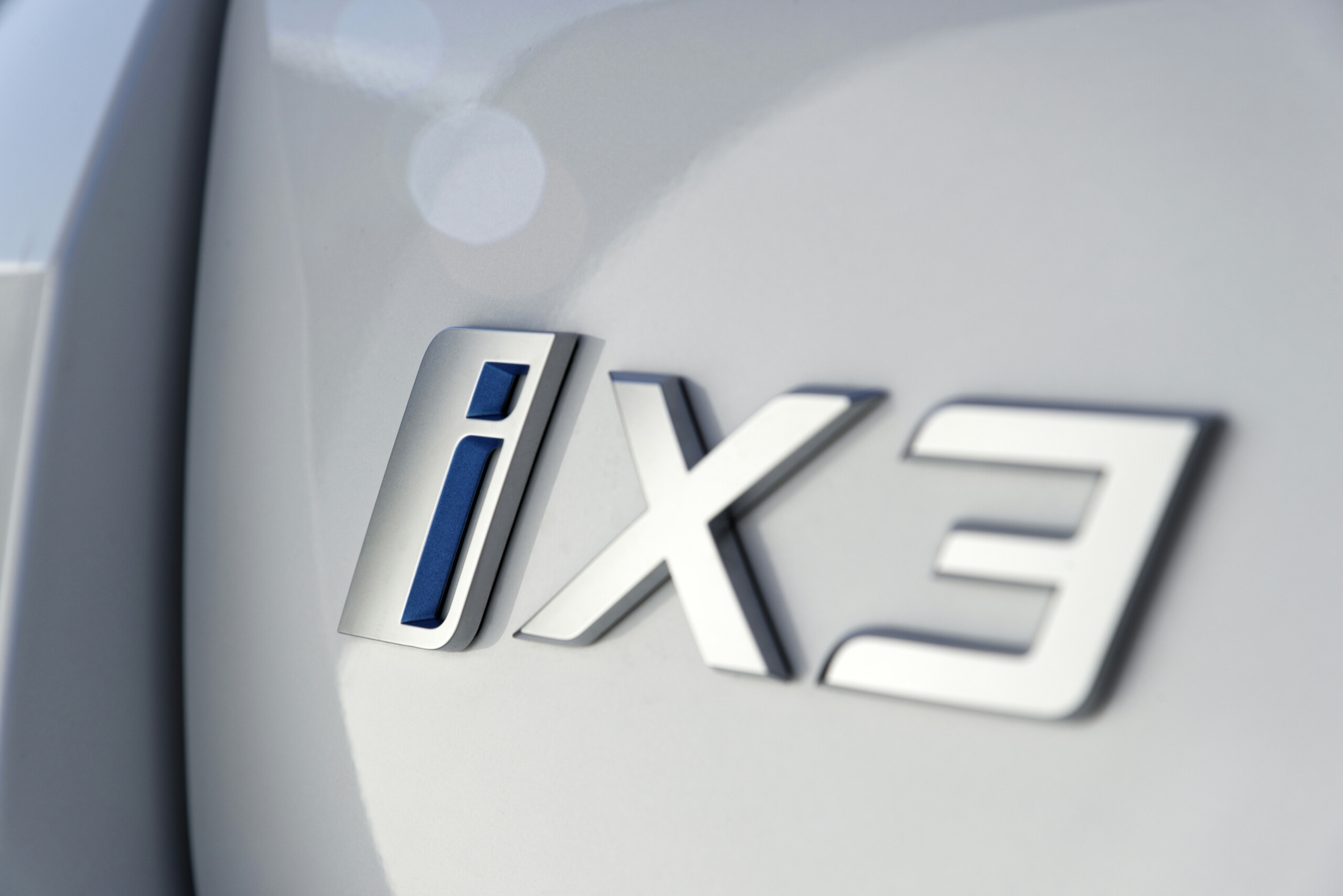 Le BMW iX3 // Source : BMW France
