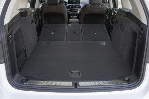 Le coffre du BMW iX3 // Source : BMW France