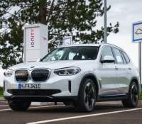 La BMW iX3 // Source : BMW France