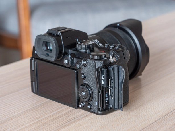 Panasonic Lumix S5 05