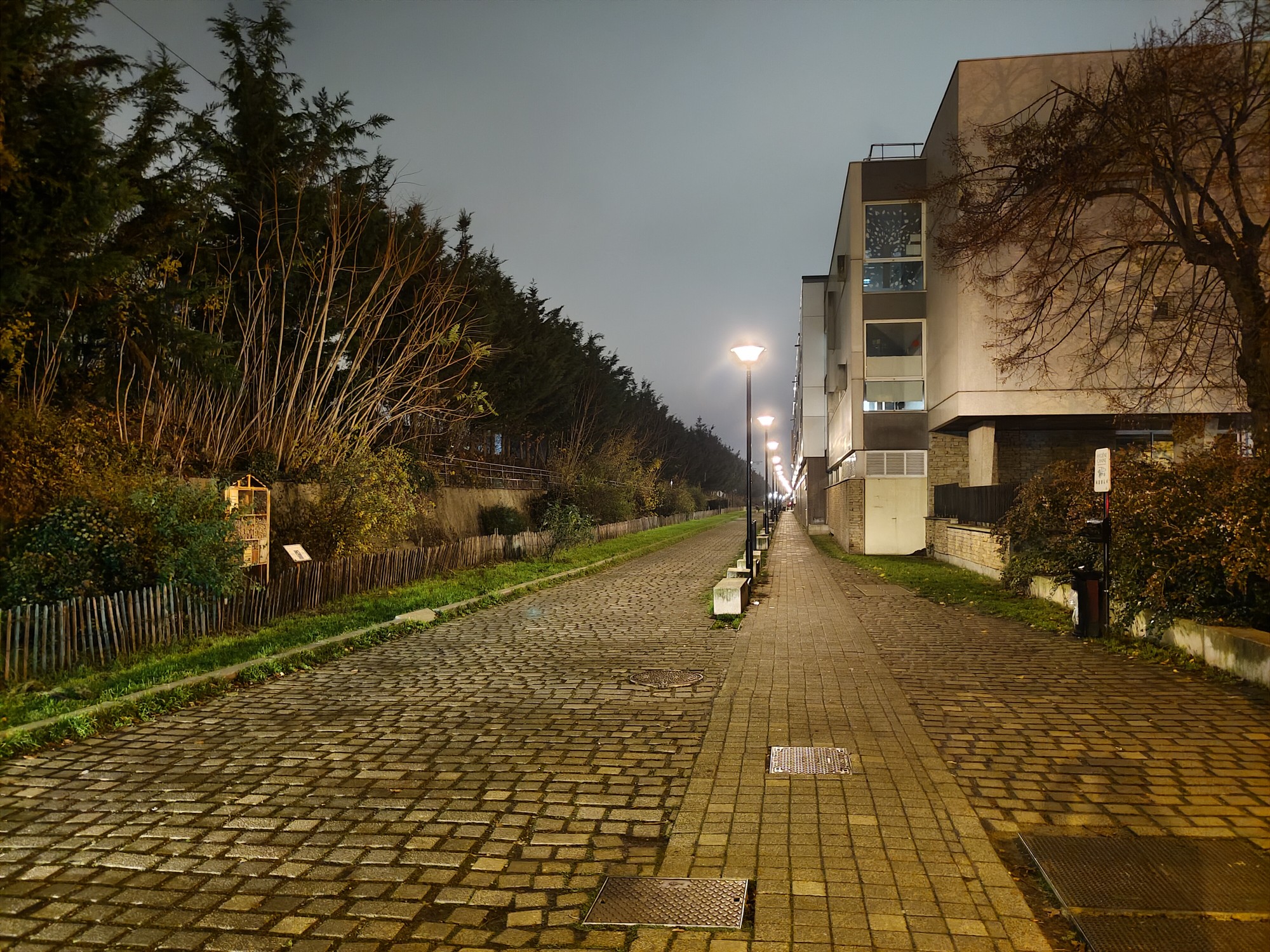 Que vaut l’appareil photo du Vivo X51 lorsque la nuit tombe ? Voici le résultat
