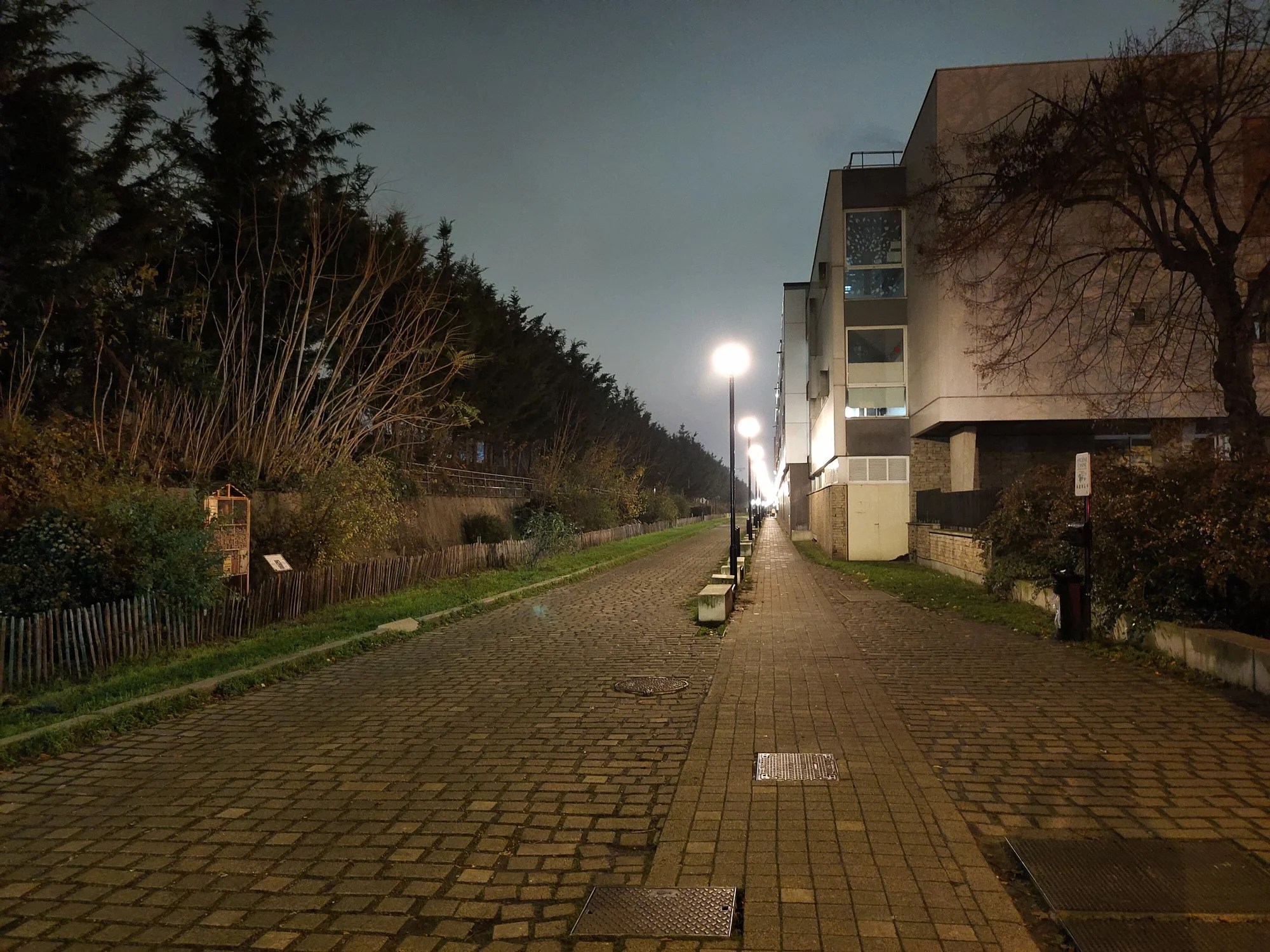 Que vaut l’appareil photo du Vivo X51 lorsque la nuit tombe ? Voici le résultat