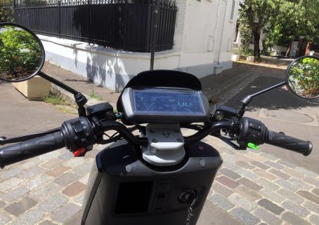 NIU NQi GTS Sport // Source : Nicolas Valeano pour Frandroid