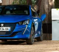La Peugeot e-208 // Source : Peugeot France