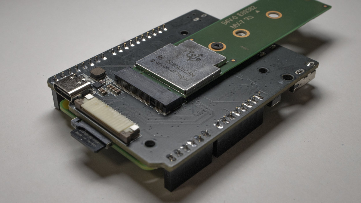 Raspberry-Pi-4-PCIe-M.2-Socket