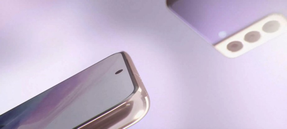 L'écran du Galaxy S21 est plat