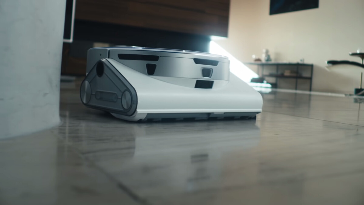 [CES 2021] JetBot 90 AI+ with Personalized Pet-care Service l Samsung 0-34 screenshot
