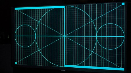 Cette mire permet de s'assurer que la projection occupe toute la surface de la toile