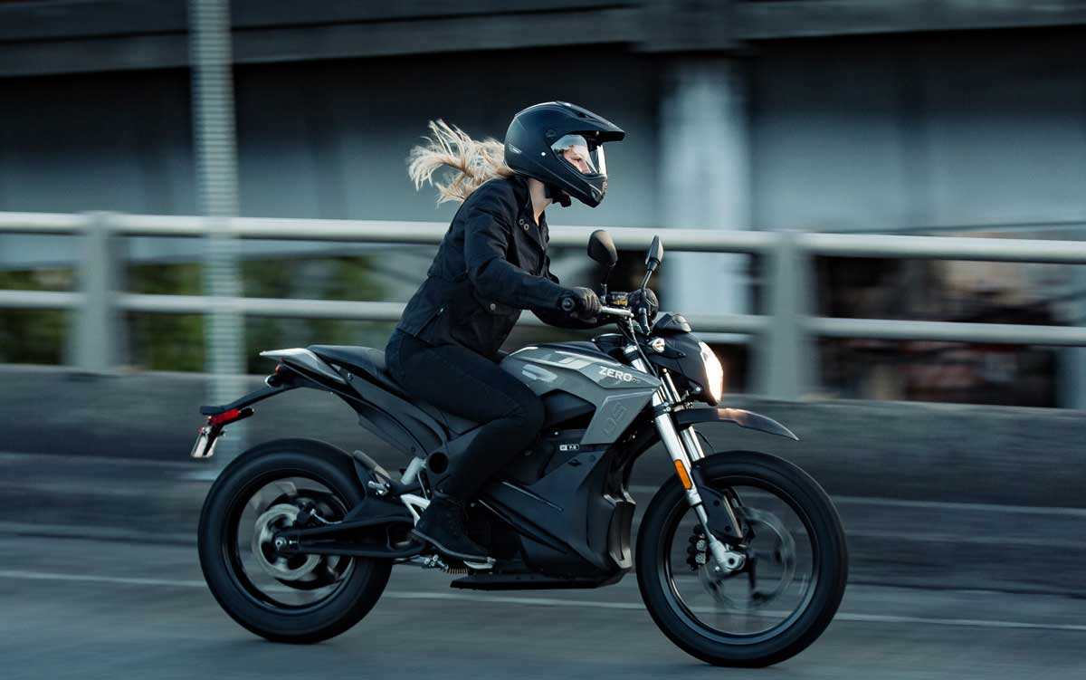Motos électriques : quel est le meilleur modèle a acheter en 2022 ?