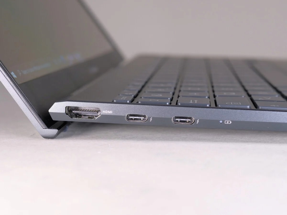 Asus ZenBook 13 UX325 (2021) – Frandroid – P1155177