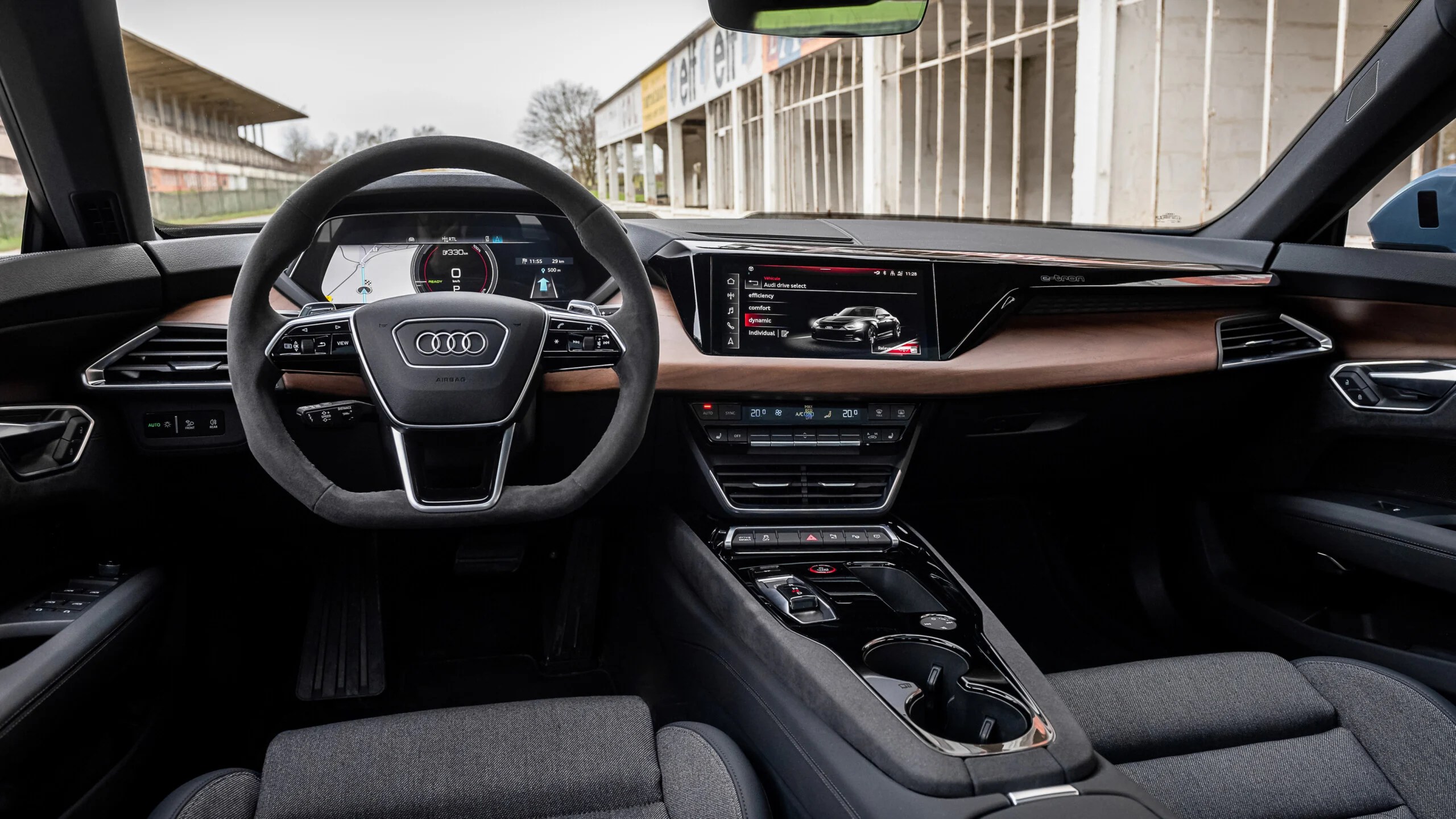 L'intérieur de l'Audi e-tron GT quattro // Source : Marius Hanin pour Frandroid