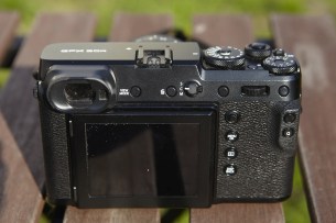 Le dos du Fujifilm GFX 50r