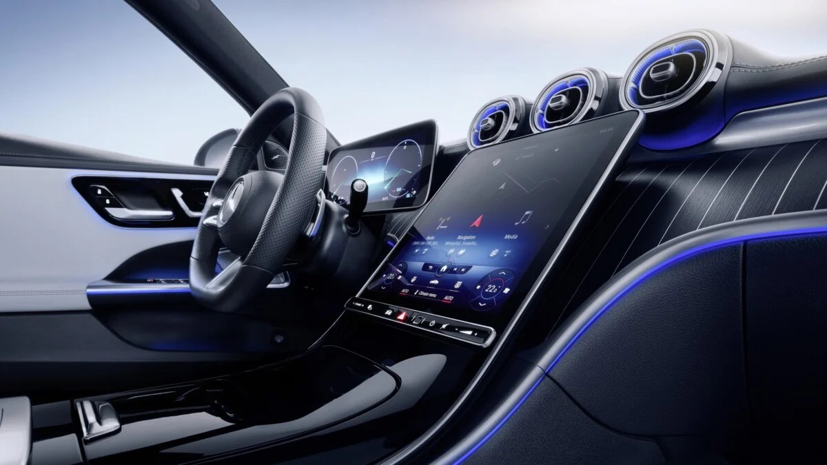Mercedes Classe C : voici le nouveau MBUX 2 – 21c0054-008