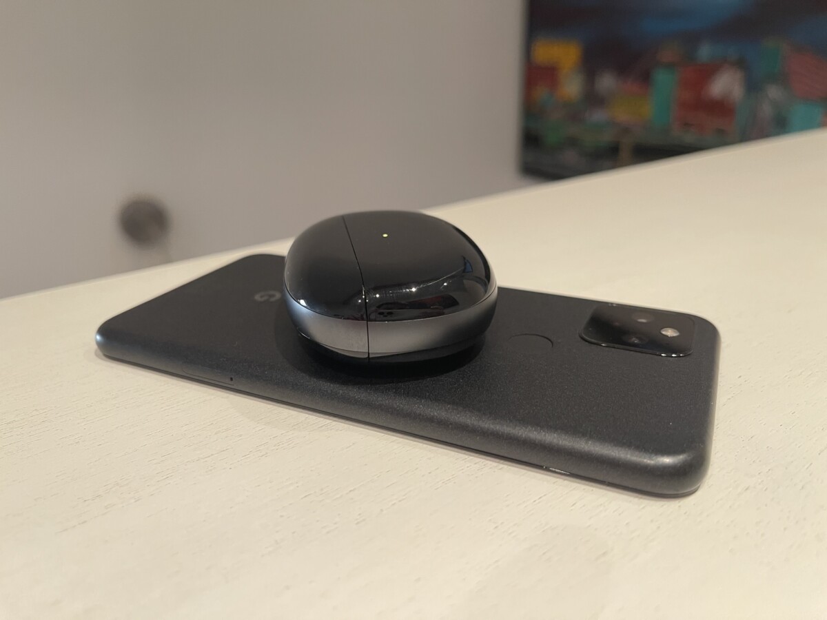 Oppo Enco X – Charge sans fil