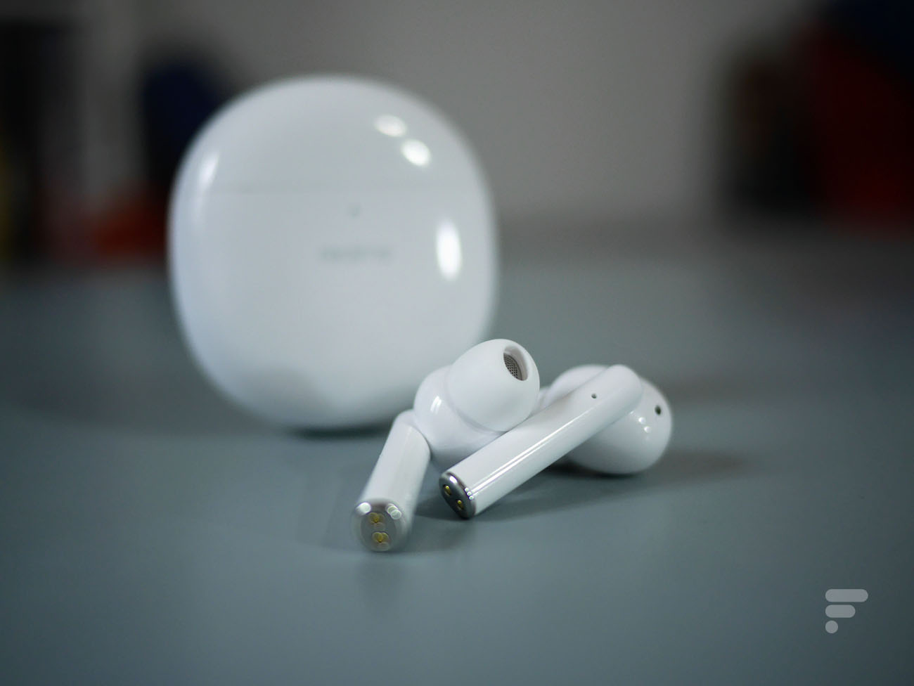 Le boîtier des Realme Buds Air Pro