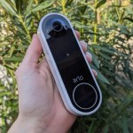 Test de l’Arlo Essential Wire-Free Video Doorbell : la sonnette connectée rêvée pour les nuls en bricolage