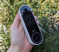 L’Arlo Essential Wire-Free Video Doorbell // Source : Maxime Grosjean pour Frandroid