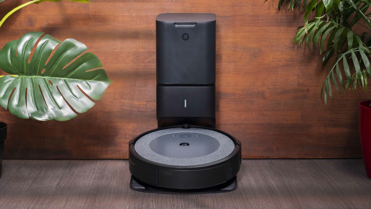 Cet aspirateur-robot iRobot Roomba avec plus de 3.000 avis est à