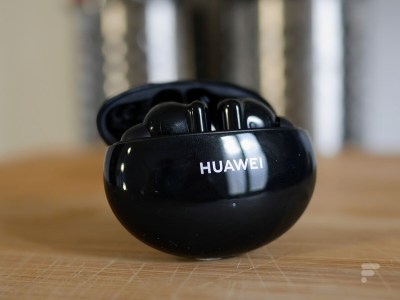 Les Huawei FreeBuds 4i // Source : Frandroid
