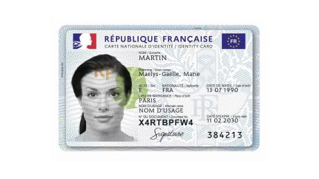 La nouvelle carte d'identité biométrique // Source : Ministère de l'Intérieur