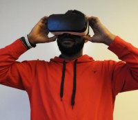 Un casque de réalité virtuelle
