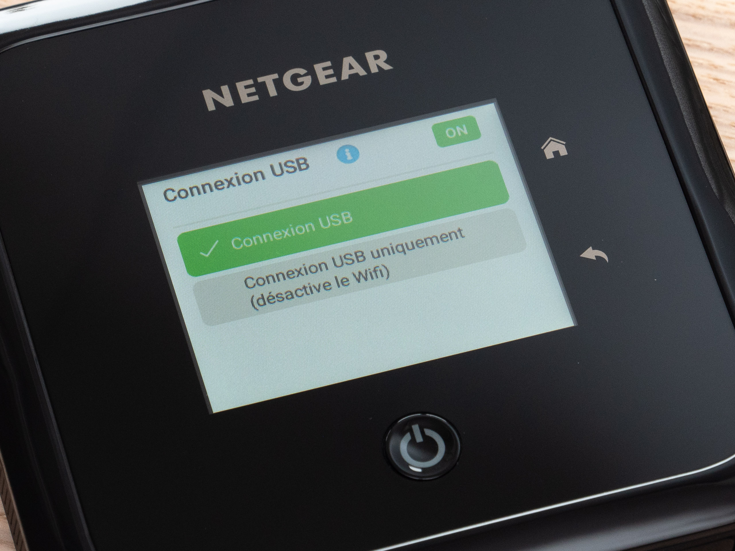 Netgear_Nighthawk_M5_19