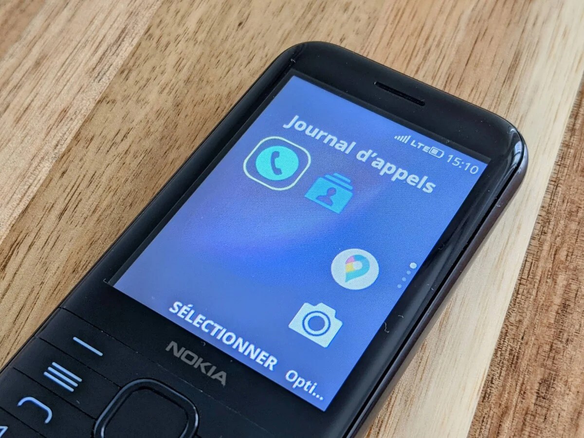 Nokia 8000 4G (8)
