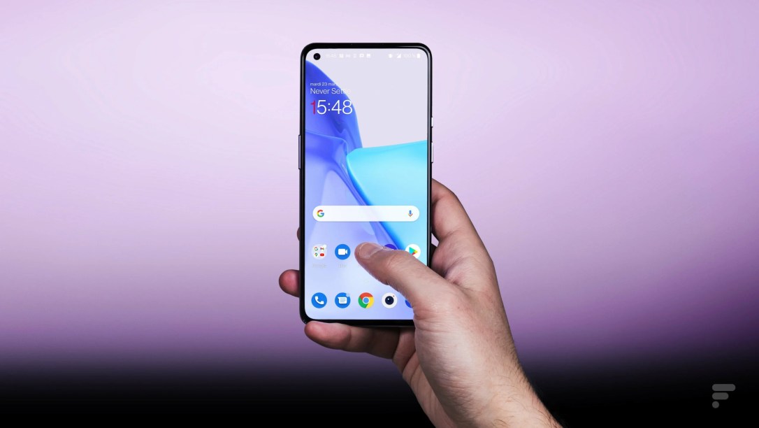 OnePlus 9 // Source : Frandroid